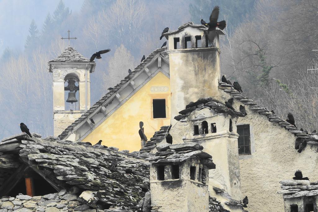 B&B Alpe Veglia Varzo Bagian luar foto