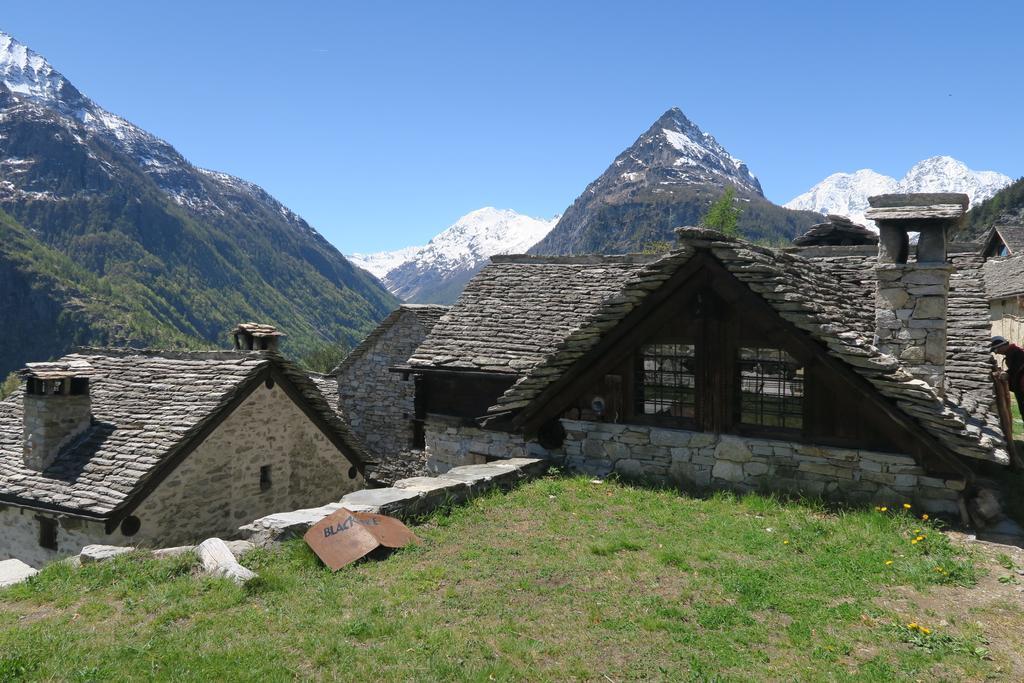 B&B Alpe Veglia Varzo Bagian luar foto